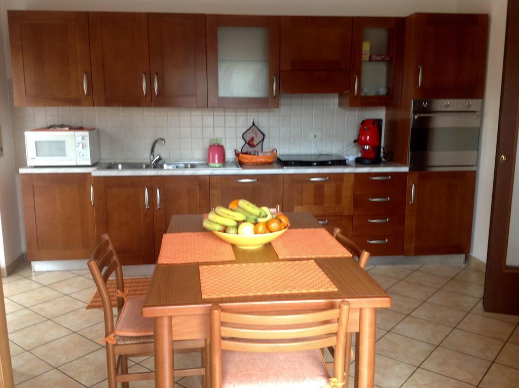 Orange Holiday Home تورفاينيكا المظهر الخارجي الصورة